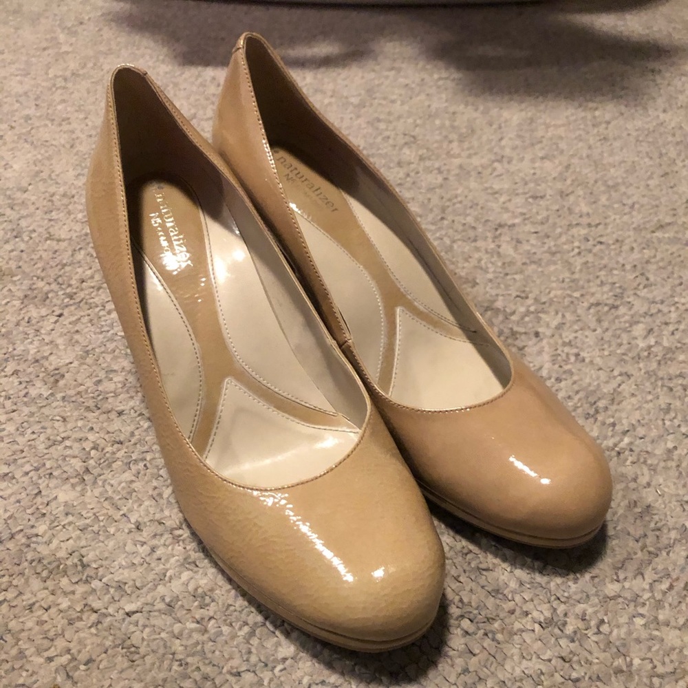 Naturalizer Nude Heels